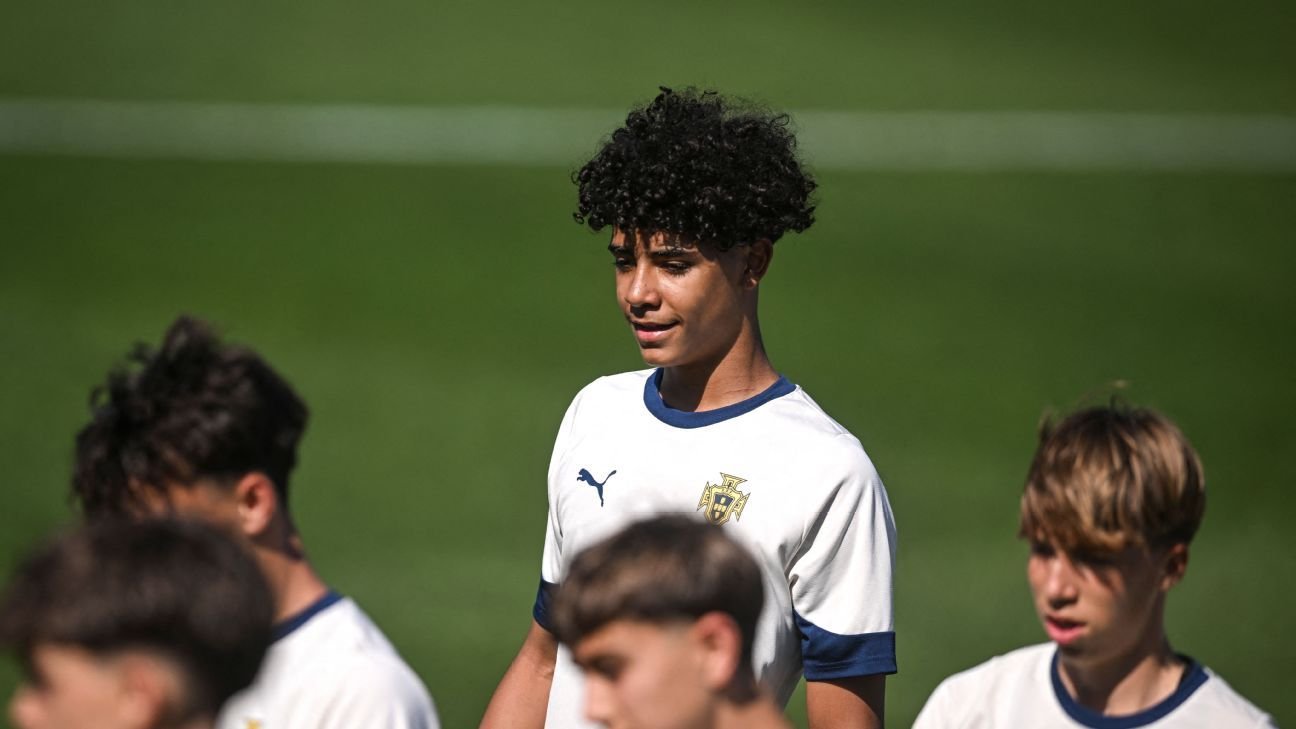 Cristiano Ronaldo’s son comes off bench to make Portugal U15 debut