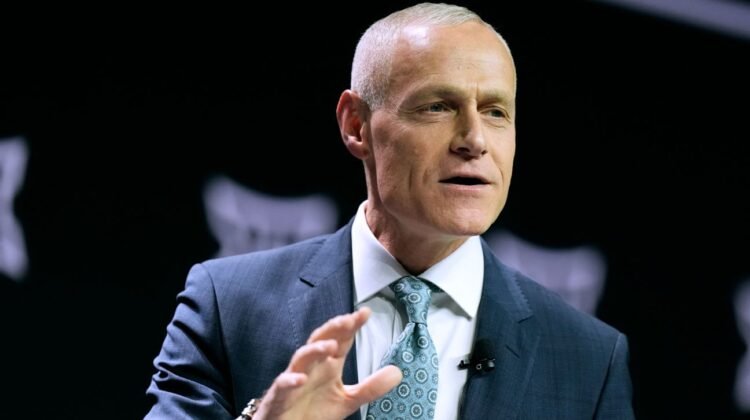 Big Ten, SEC must support all football, Big 12 commish says Big Ten, SEC must support all football, Big 12 commish says
