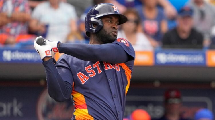 Yordan Alvarez’s return to Astros delayed by hand fracture Yordan Alvarez’s return to Astros delayed by hand fracture