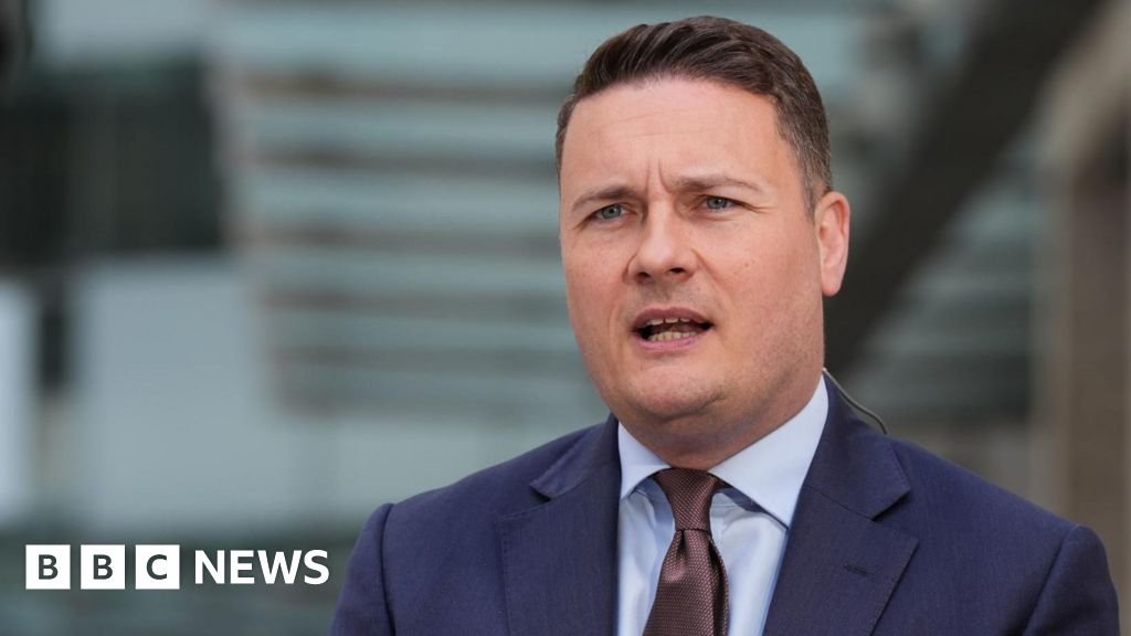 More than 1,000 GPs to get share of £102m to expand surgeries More than 1,000 GPs to get share of £102m to expand surgeries