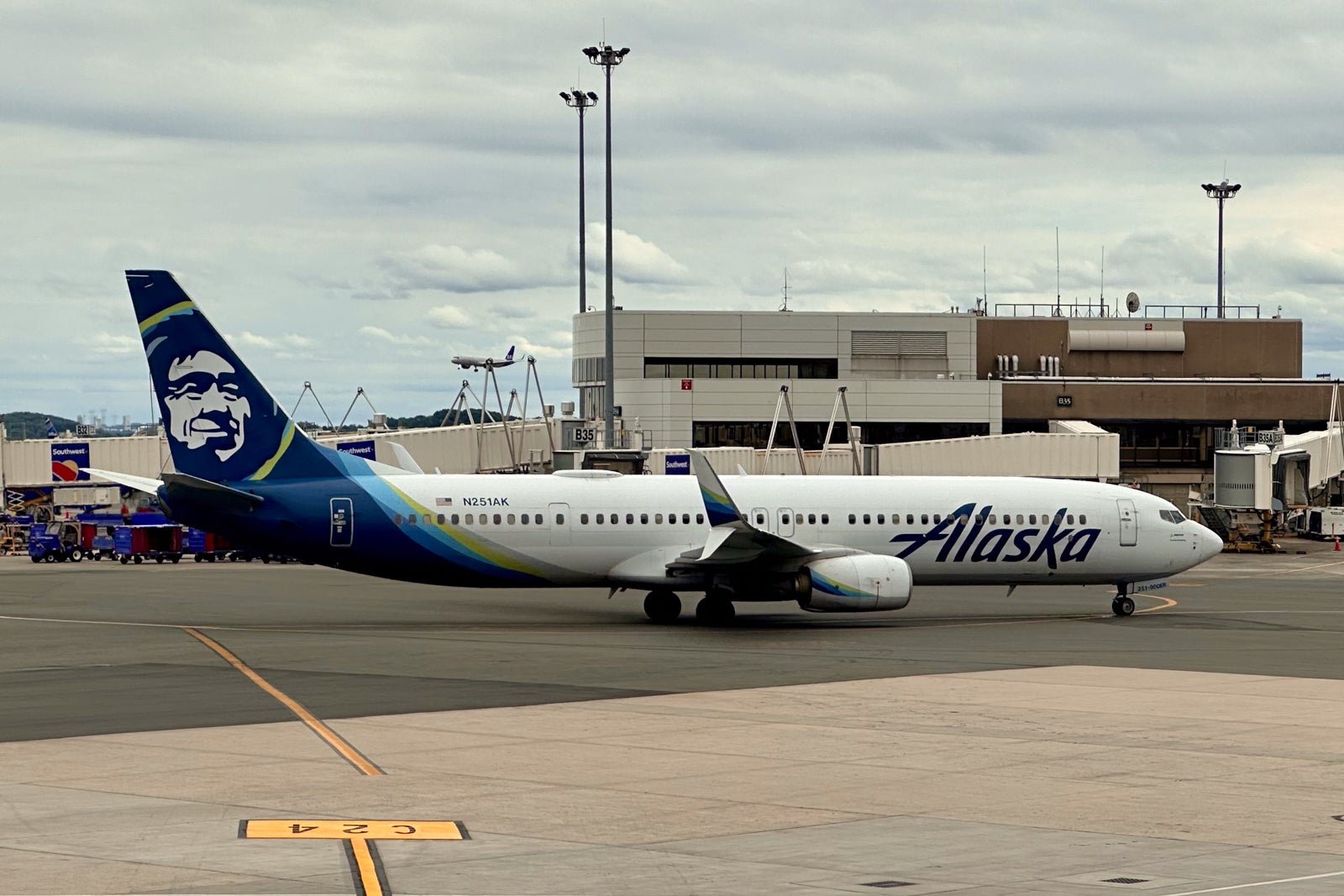 American Express Membership Rewards transfers to Hawaiian Airlines will end June 30