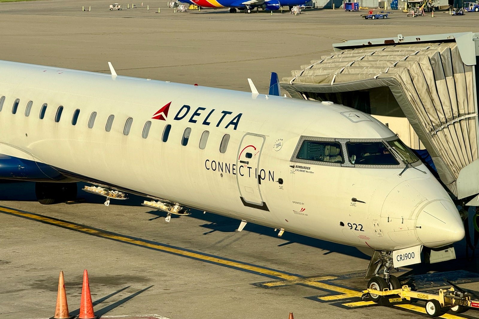 Delta adds 5 routes but cuts 3 others in latest network expansion Delta adds 5 routes but cuts 3 others in latest network expansion