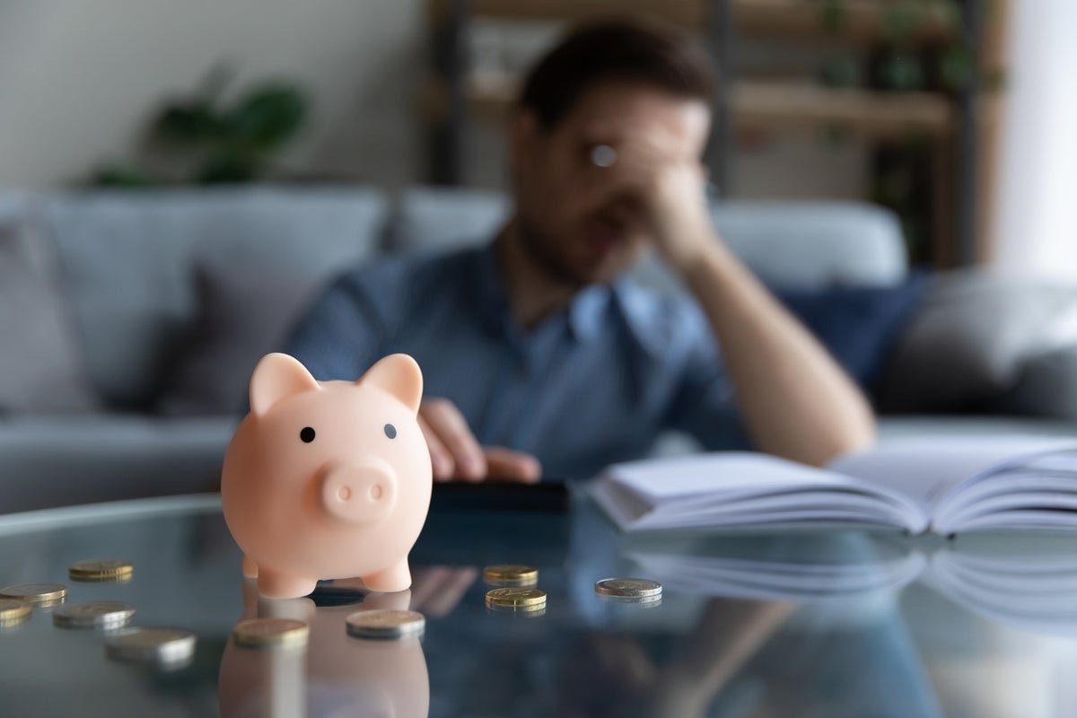 One in ten UK adults have zero savings – while millions suffer under credit card debt