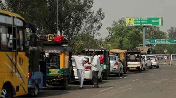 India bans imports from Pakistan amid tension over tourist killings India bans imports from Pakistan amid tension over tourist killings