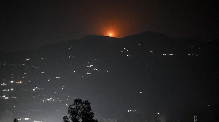 Pakistan and India — a history of armed conflict Pakistan and India — a history of armed conflict