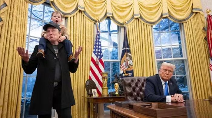 Trump gives Musk an Oval Office goodbye Trump gives Musk an Oval Office goodbye