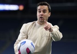 Ex- Washington boss Jonatan Giráldez named new OL Lyonnes coach
