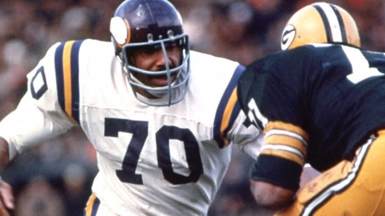 Vikings great Jim Marshall, who played in 282 straight games, dies Vikings great Jim Marshall, who played in 282 straight games, dies
