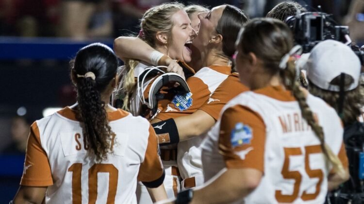 Reese Atwood sends Texas past Texas Tech in Game 1 of WCWS Reese Atwood sends Texas past Texas Tech in Game 1 of WCWS