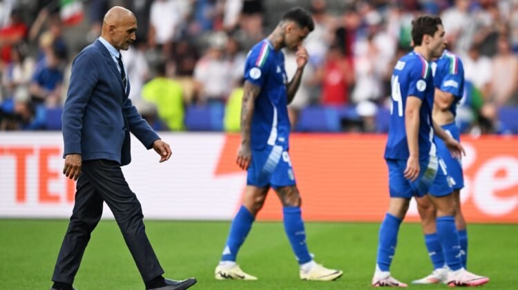 Italy sack coach Luciano Spalletti after Norway defeat
