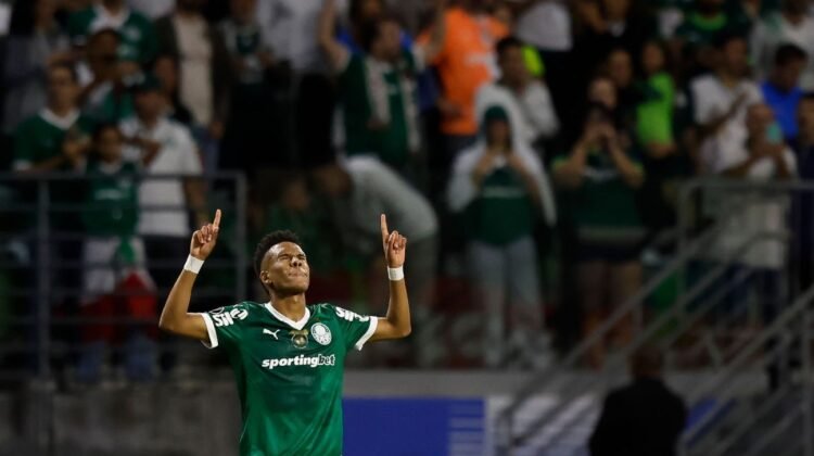 Stephen: Chelsea Move ‘a Dream’ But Focused On Club World Cup Stephen: Chelsea Move ‘a Dream’ But Focused On Club World Cup