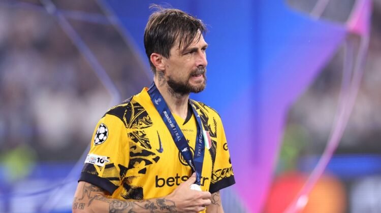 Inter Milan’s Acerbi threatens PSG fan over UCL final taunt Inter Milan’s Acerbi threatens PSG fan over UCL final taunt