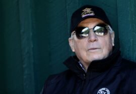D. Wayne Lukas hospitalized, won’t return to training horses