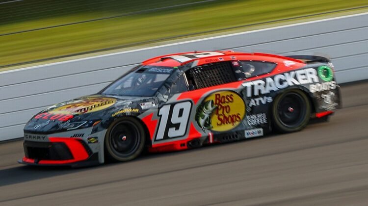 Chase Briscoe holds off Denny Hamlin, posts win at Pocono Chase Briscoe holds off Denny Hamlin, posts win at Pocono