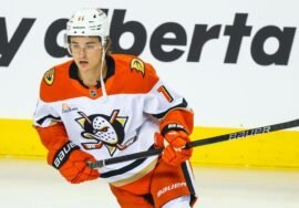 NHL trade grades: Report cards for Zegras to Flyers