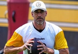 Steelers’ Aaron Rodgers ‘pretty sure’ this will be final season