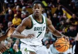 76ers select VJ Edgecombe; Pelicans trade up for Queen