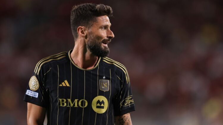 Lille make approach to sign Olivier Giroud from LAFC – source Lille make approach to sign Olivier Giroud from LAFC – source