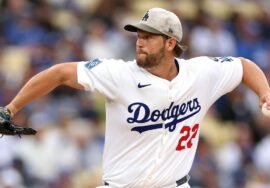 Clayton Kershaw strikes out 5, on brink of 3,000 in career
