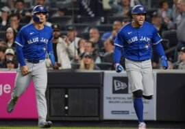 Toronto Blue Jays troll Cleveland Browns, Guardians