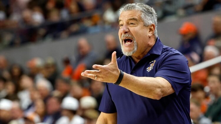US bombs Iran: Bruce Pearl defends Trump after military strikes US bombs Iran: Bruce Pearl defends Trump after military strikes
