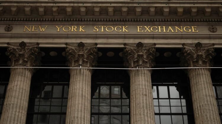 The dollar hits three-and-a-half-year low against the euro and sterling The dollar hits three-and-a-half-year low against the euro and sterling