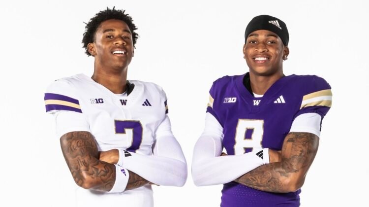 Washington Huskies Reintroduce Gold With New Football Uniforms – SportsLogos.Net News Washington Huskies Reintroduce Gold With New Football Uniforms – SportsLogos.Net News