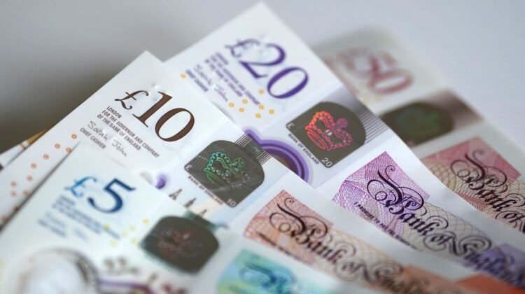 Men have hundreds more saved in ‘rainy day’ funds than women, research indicates Men have hundreds more saved in ‘rainy day’ funds than women, research indicates