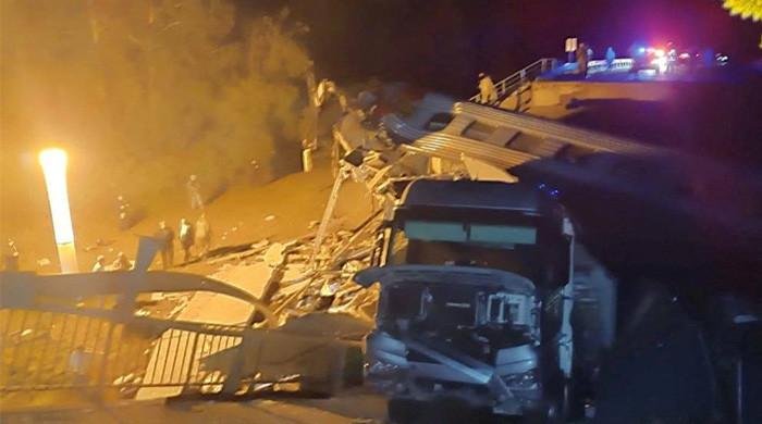 Seven killed after bridge collapse, train derailment in Russian region bordering Ukraine Seven killed after bridge collapse, train derailment in Russian region bordering Ukraine