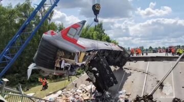 Russia and Ukraine step up the war on eve of peace…