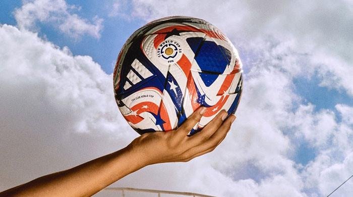 Pakistan-made Fifa 2025 ball receives global acclaim Pakistan-made Fifa 2025 ball receives global acclaim