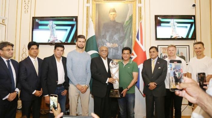 Lahore Qalandars celebrate overseas stars with UK trophy tour Lahore Qalandars celebrate overseas stars with UK trophy tour