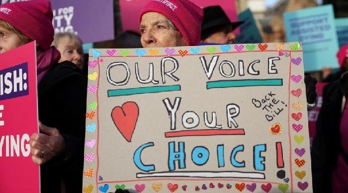Assisted dying gets green light in historic UK parliamentary vote Assisted dying gets green light in historic UK parliamentary vote