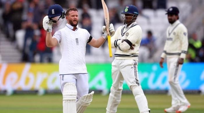 Brilliant Duckett ton steers England to exhilarating India win Brilliant Duckett ton steers England to exhilarating India win