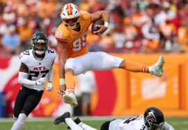 Tampa Bay Buccaneers To Wear Creamsicle Throwback Uniforms Against Atlanta Falcons – SportsLogos.Net News