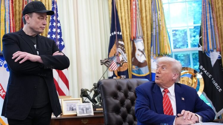 Elon Musk warns excessive spending will push U.S. ‘into debt slavery’ Elon Musk warns excessive spending will push U.S. ‘into debt slavery’