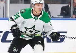 Mikael Granlund lands three-year contract with Anaheim Ducks