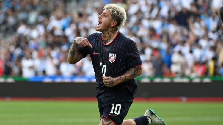 Luna eclipse: No stars, no problem as USMNT finds new focal point