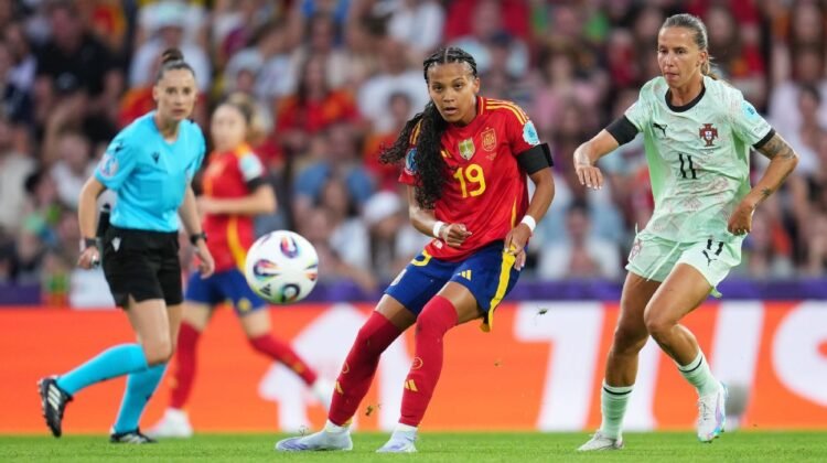 Euro 2025 Daily: Portugal honor Jota in Spain rout; Italy win Euro 2025 Daily: Portugal honor Jota in Spain rout; Italy win