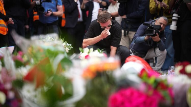 Diogo Jota’s Liverpool Teammates Share Grief As van Dijk, Salah, Henderson Pay Tribute Diogo Jota’s Liverpool Teammates Share Grief As van Dijk, Salah, Henderson Pay Tribute