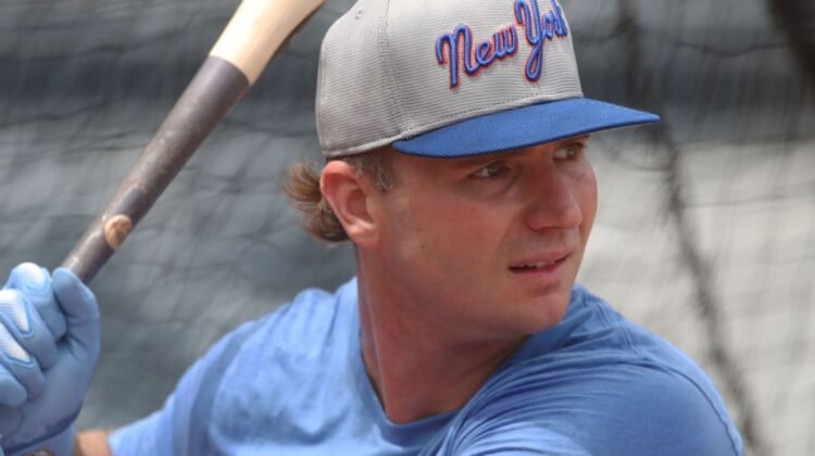 Two-time champion Pete Alonso declines HR Derby invite Two-time champion Pete Alonso declines HR Derby invite