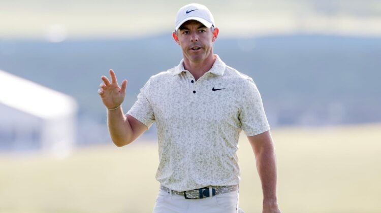Rory McIlroy ditches sleep for some early Open practice Rory McIlroy ditches sleep for some early Open practice