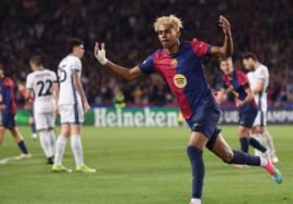 Barcelona hand Lamine Yamal Lionel Messi’s iconic No. 10 shirt