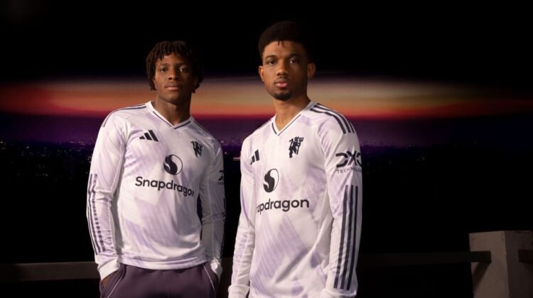 Man United bring back ‘snowflake’ away kit for 2025-26 Man United bring back ‘snowflake’ away kit for 2025-26
