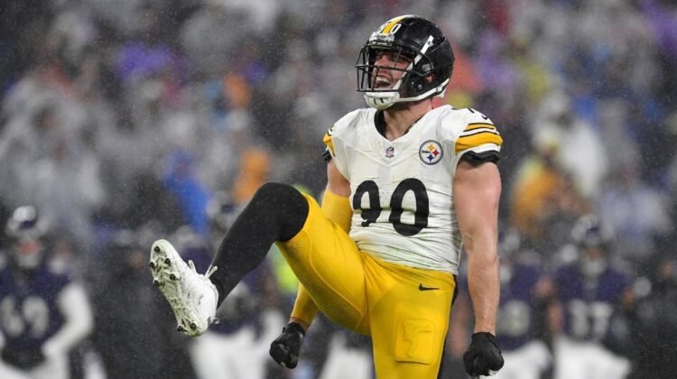 Sources: Steelers, T.J. Watt agree to 3-year, 3M extension Sources: Steelers, T.J. Watt agree to 3-year, 3M extension