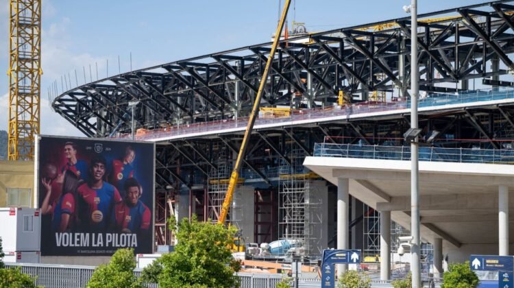 Barcelona again delay Camp Nou return over permitting issues