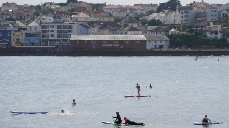 Homes with a sea view ‘command average premium of more than £88,000’