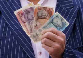Bank of England seeks views on theme for next series of banknotes