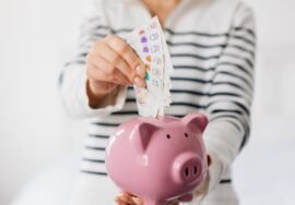 £185 in cash and free cinema tickets: July’s best current account offers to switch banks