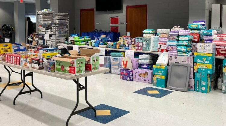 Texas community rallies as Ingram Elementary supports flood victims Texas community rallies as Ingram Elementary supports flood victims